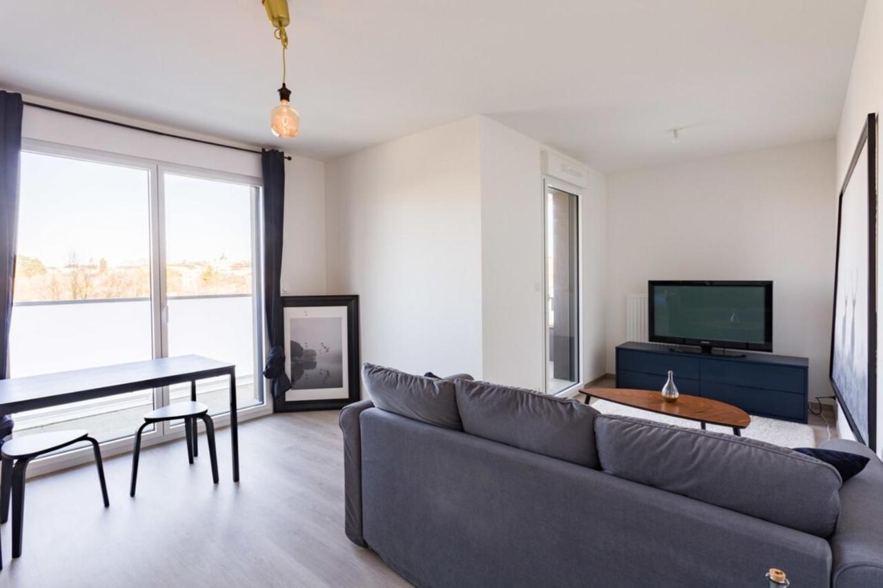 Le Rio, Appartement Avec Terrasse & Parking レンヌ エクステリア 写真