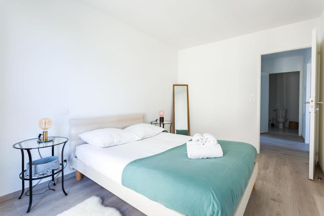 Le Rio, Appartement Avec Terrasse & Parking レンヌ エクステリア 写真