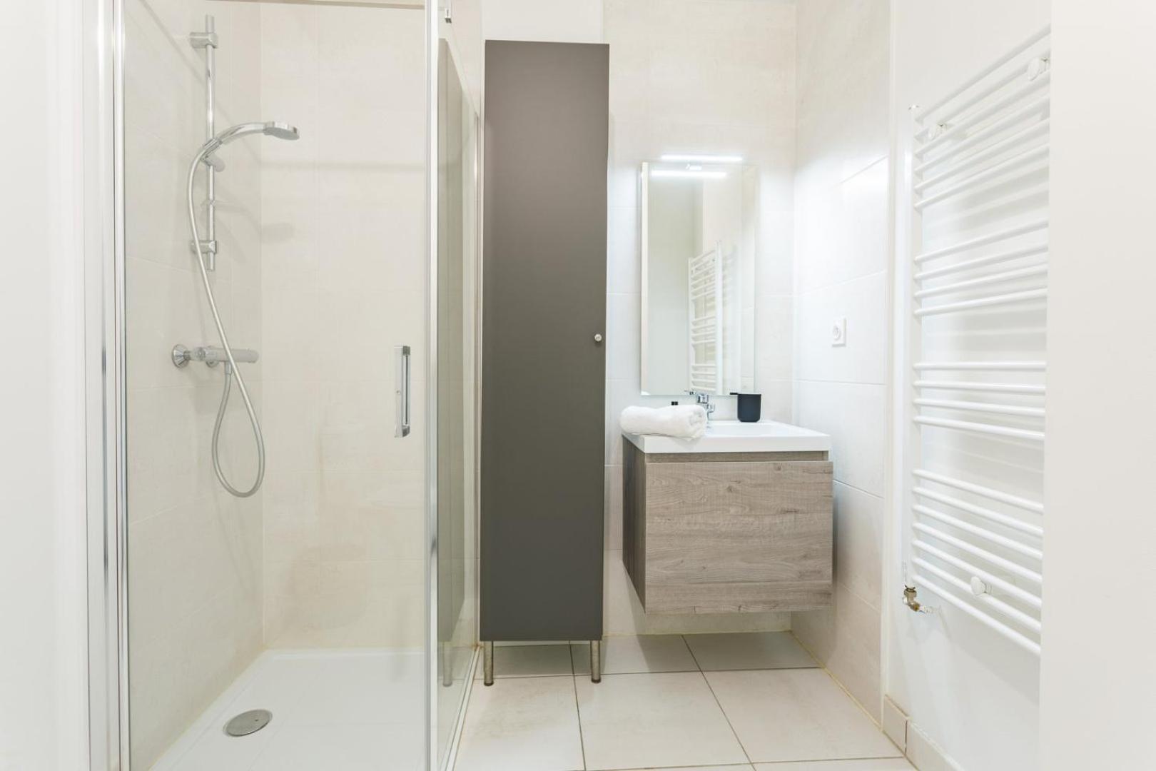 Le Rio, Appartement Avec Terrasse & Parking レンヌ エクステリア 写真